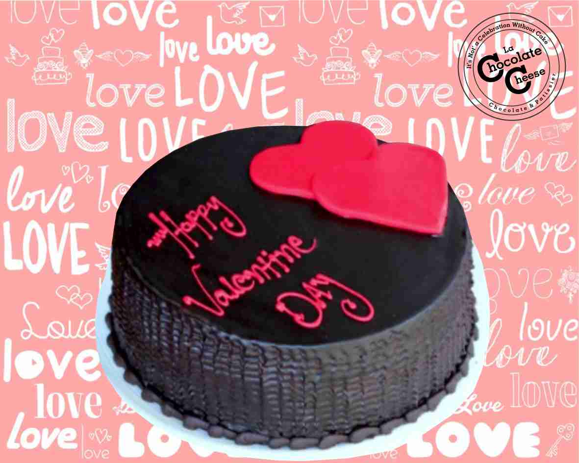Cake Valentine Chocolate Bulat